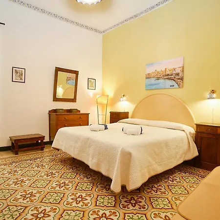 Be Mediterraneo, In Centro Sul Mare - In The Center Front - 80 Mq 아파트