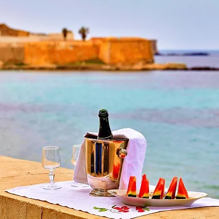 Apartment Be Mediterraneo, In Centro Sul Mare - In The Center Front - 80 Mq